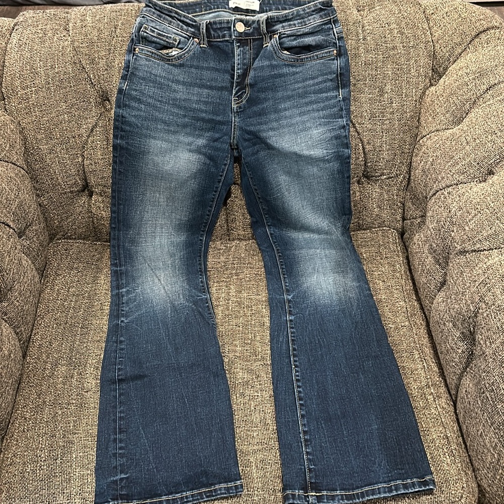 BKE 28x31.5 Payton style, bootcut jeans